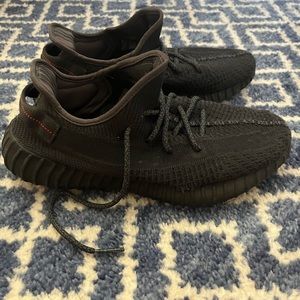 Yeezy Boost 350 v2
